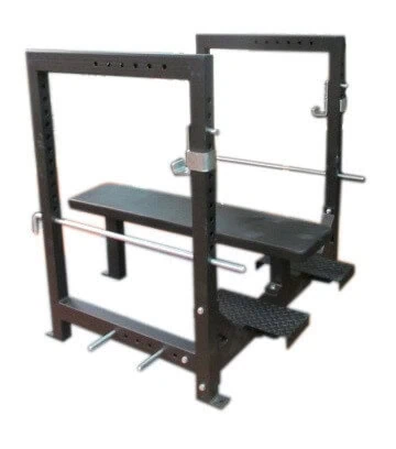 Voimaharjoittelulaitteisto, tukeva rakenne