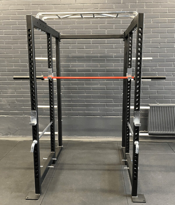 HC PRO POWER RACK levypainotelineillä