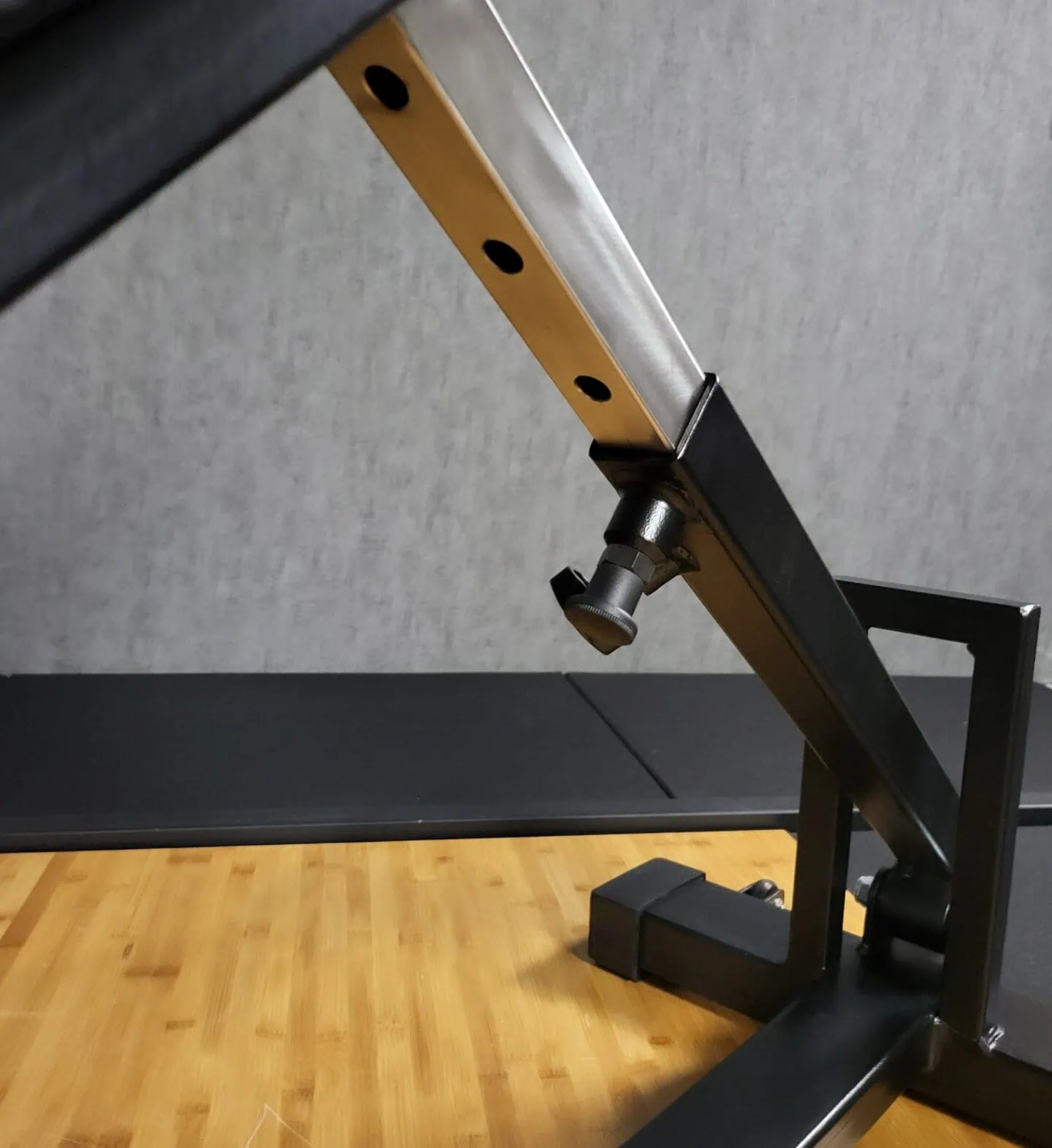 HC PRO säädettävä penkki 1