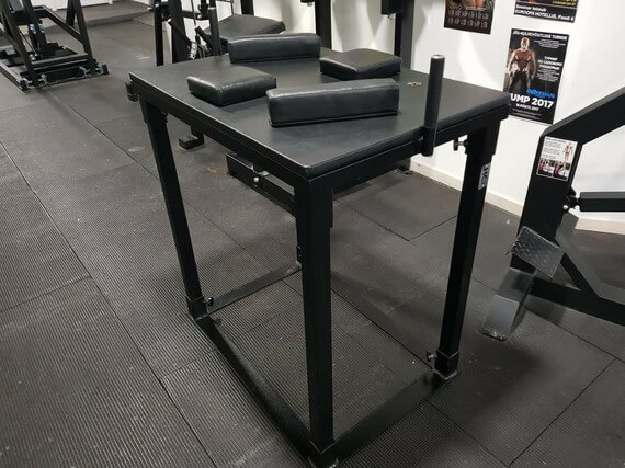 PRO Kädenvääntö pöytä