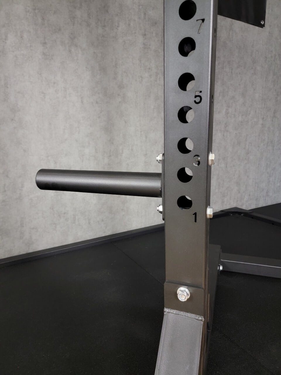 SportKraft Deluxe half rack