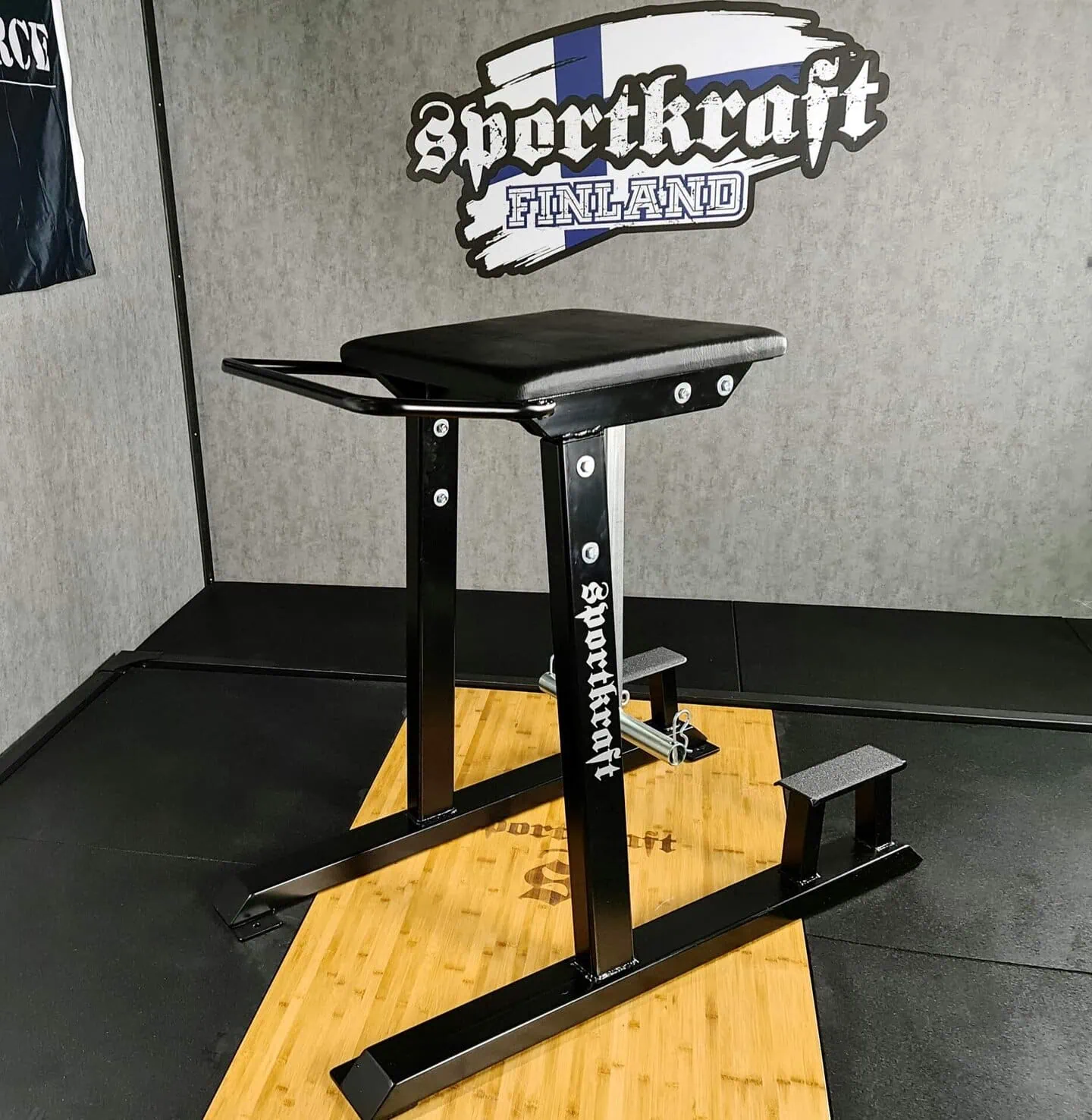 SportKraft Reverse Hyper selänojennus