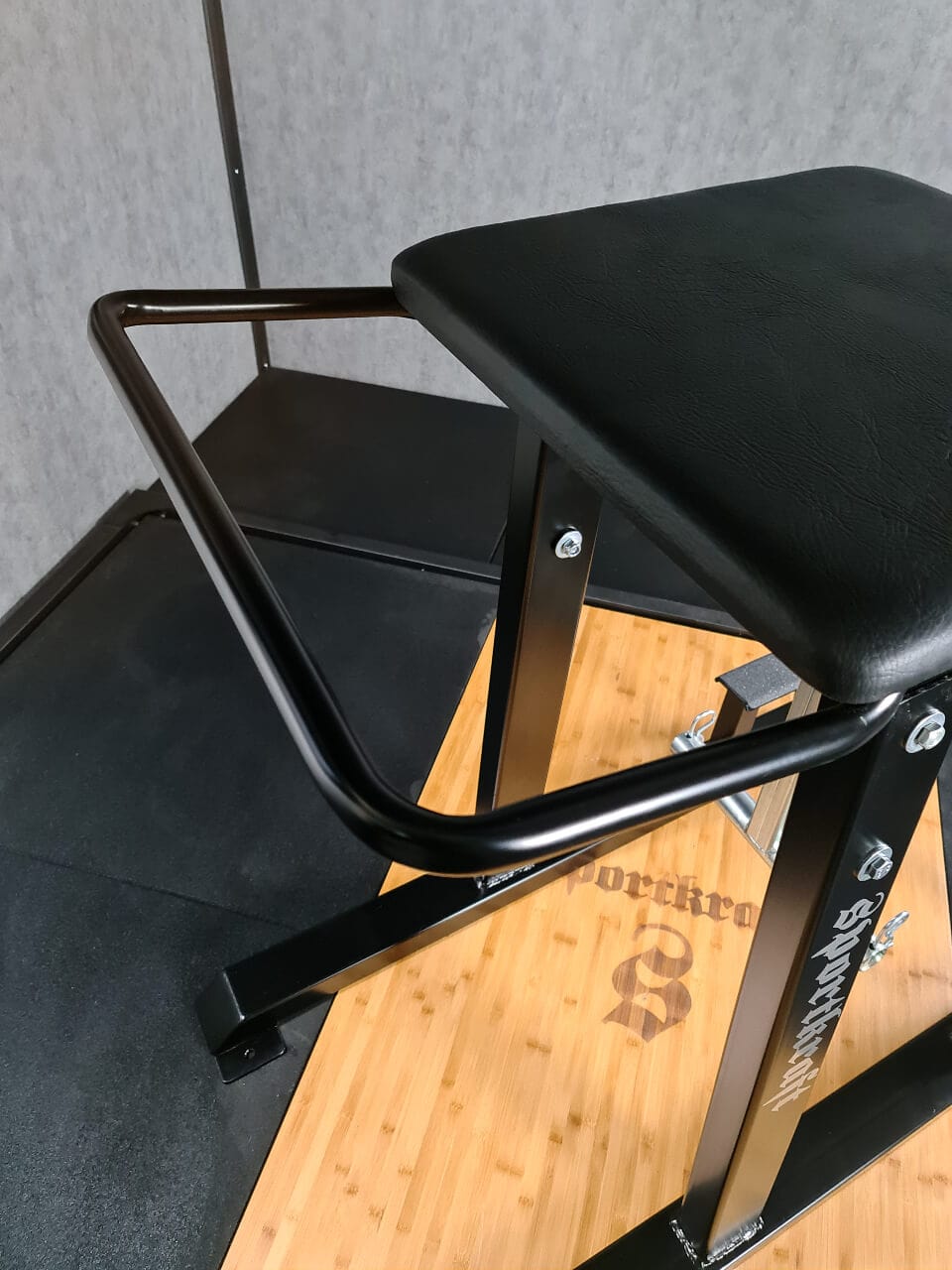 SportKraft Reverse Hyper selänojennus