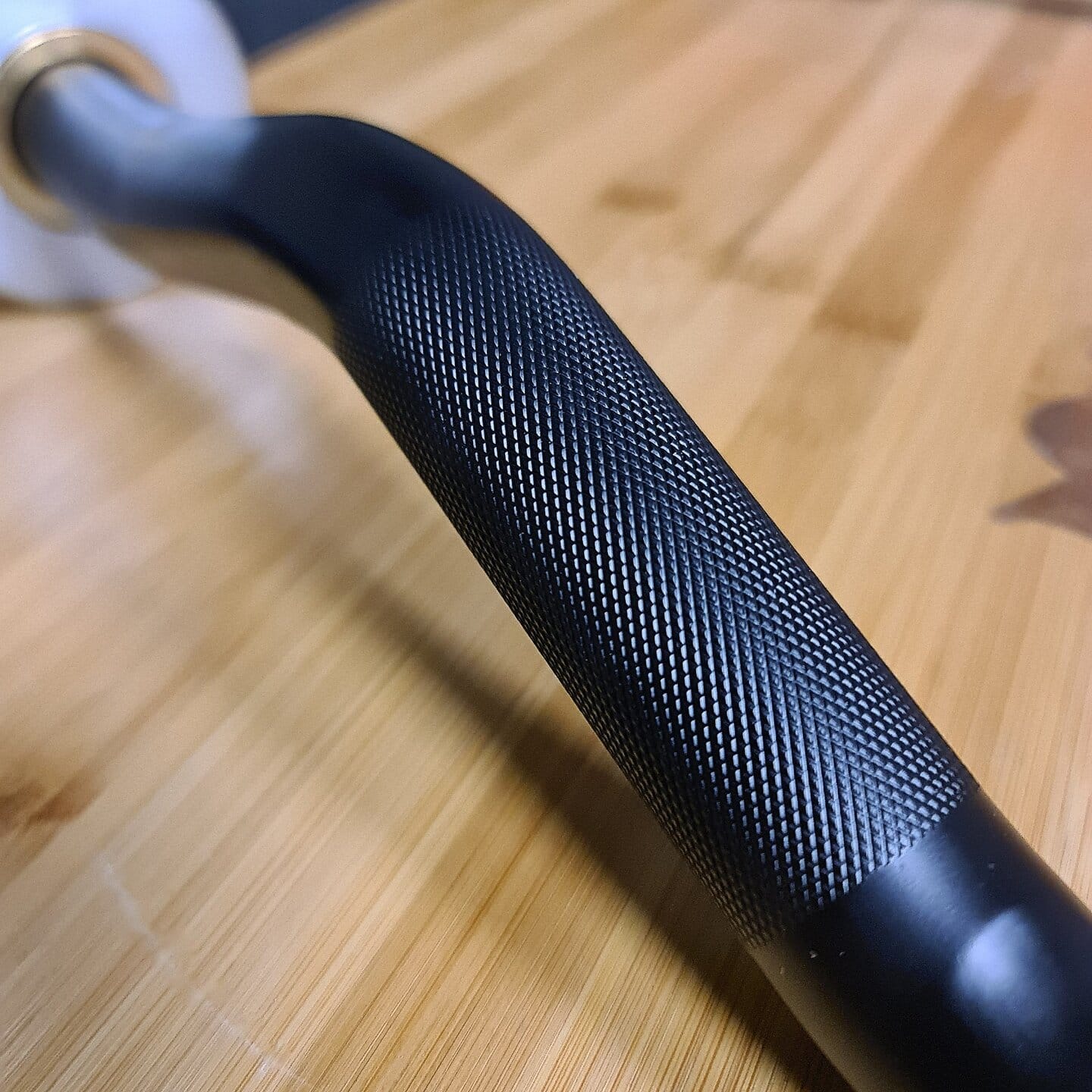 SportKraft Premium EZ kulmatanko, 3 väriä