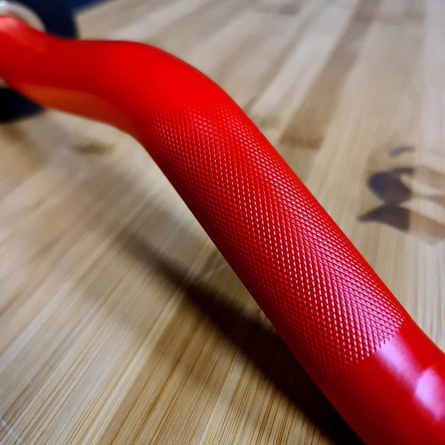 SportKraft Premium EZ kulmatanko, 3 väriä