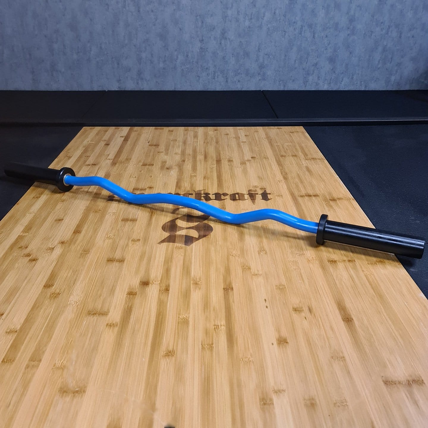 SportKraft Premium EZ kulmatanko, 3 väriä