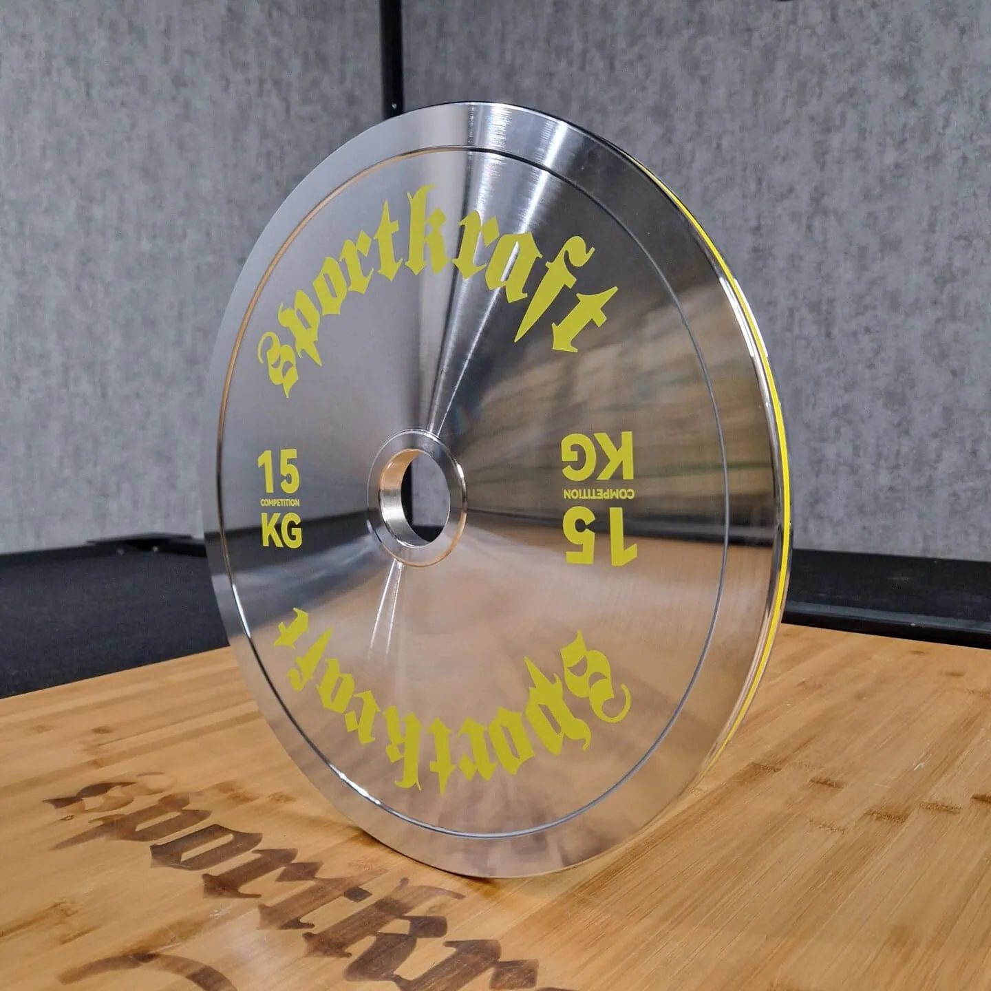 SportKraft kalibroitu teräslevypaino, kromi 15kg