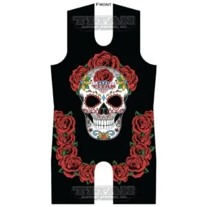 Pääkallo ruusujen ympäröimänä.