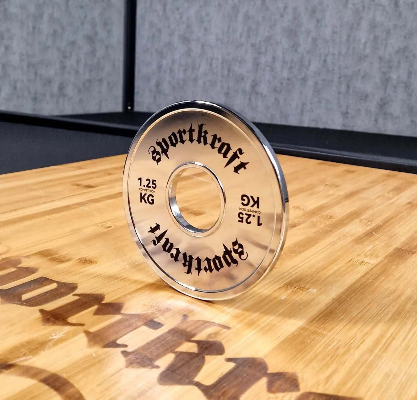 SportKraft kalibroitu teräslevypaino, kromi