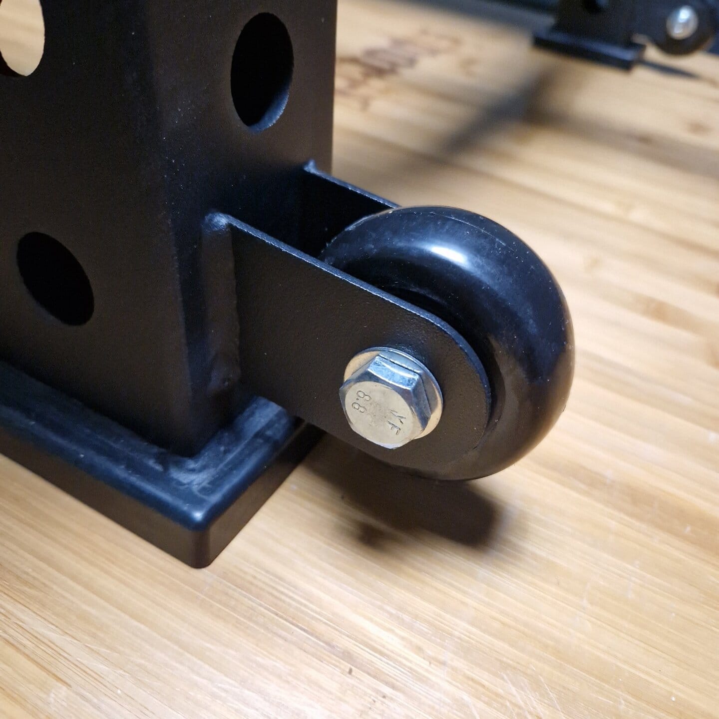 SportKraft T-kulmasoutualusta