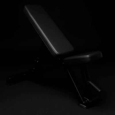 Säädettävä painonnostopenkki mustalla verhoilulla.