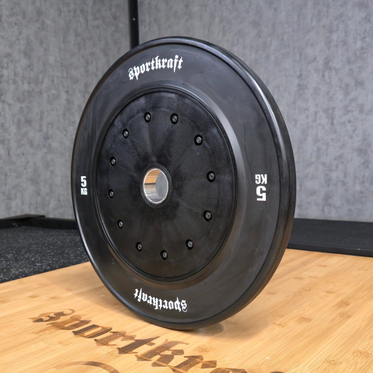 SportKraft Deluxe 5kg kilpabumper täysikokoinen 45cm halkaisija tekniikkatreeniin